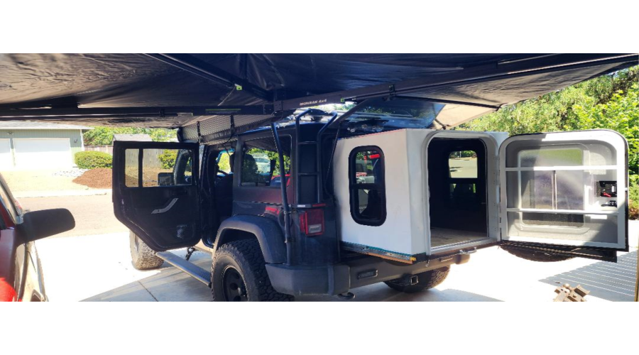 BakPak open showing interior with awning
